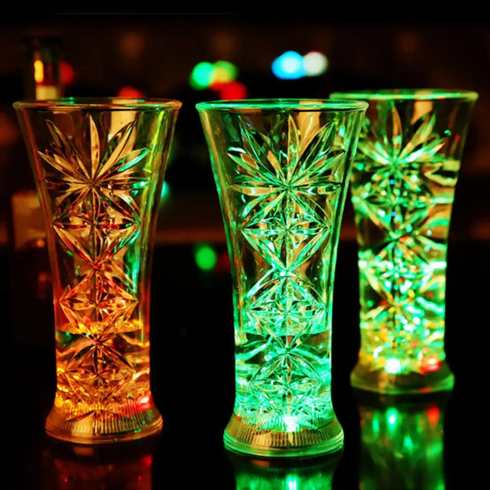 Flashing Color Change Cup Snowflake LED Water Activated Light up Beer Whisky Mug Tableware Glowing in the Dark Bar Accessories